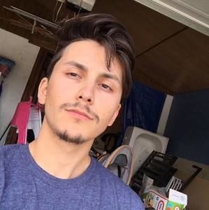 Meet your Posher, Quinn